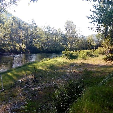 Camping Le Vialaret Nant Esterno foto