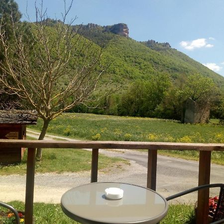 Camping Le Vialaret Nant Esterno foto